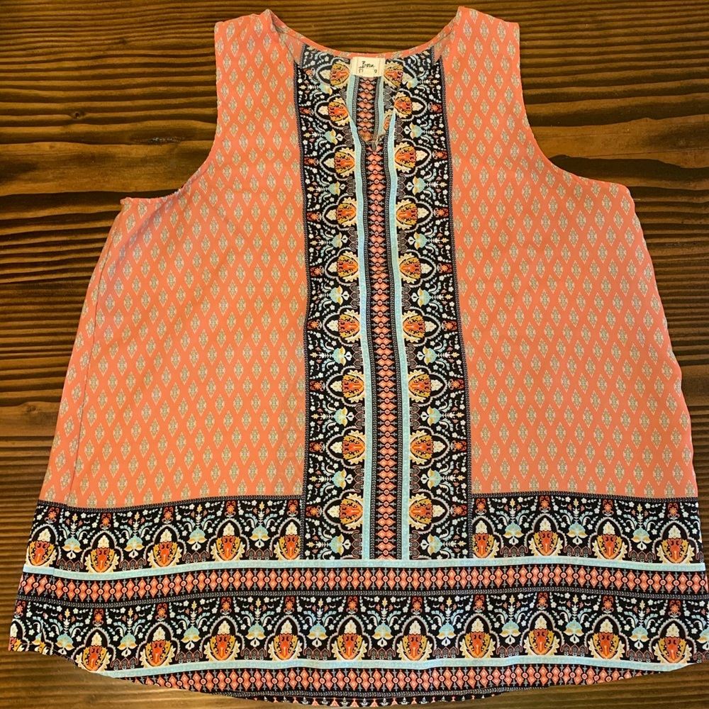 Born Famous Top